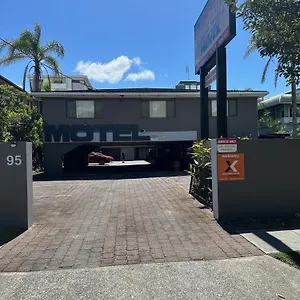 Airport - Only 300 Meters To Airport Terminal 3* Gold Coast