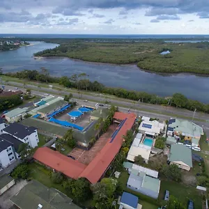 Lights 3* Tweed Heads